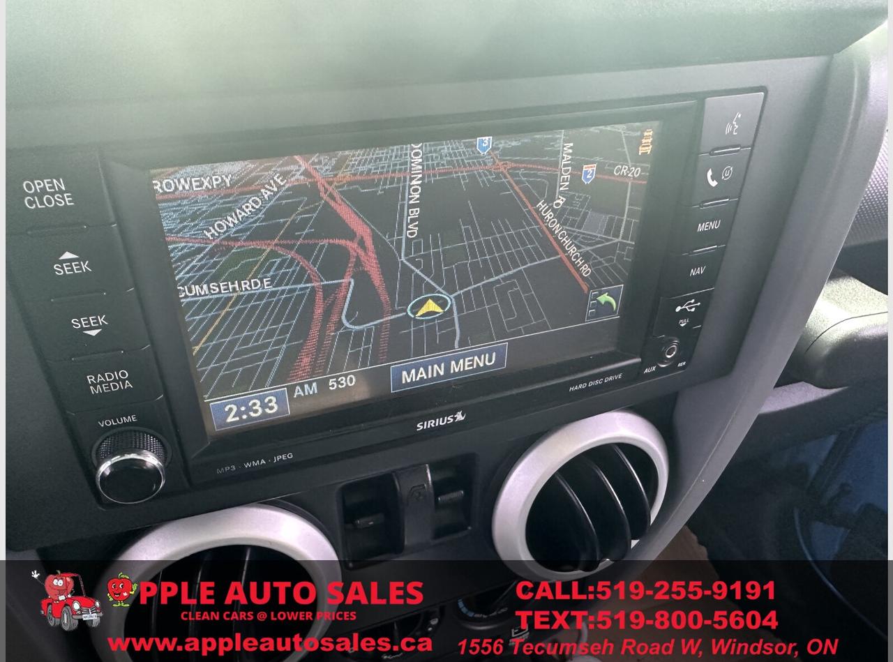 2010 Jeep Wrangler Sahara Photo