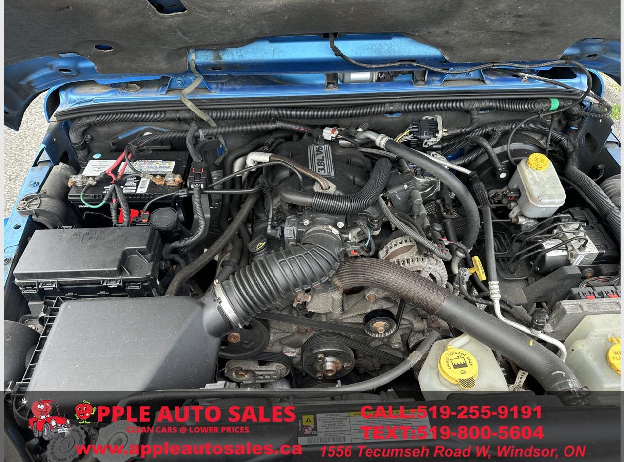 2010 Jeep Wrangler Sahara Photo