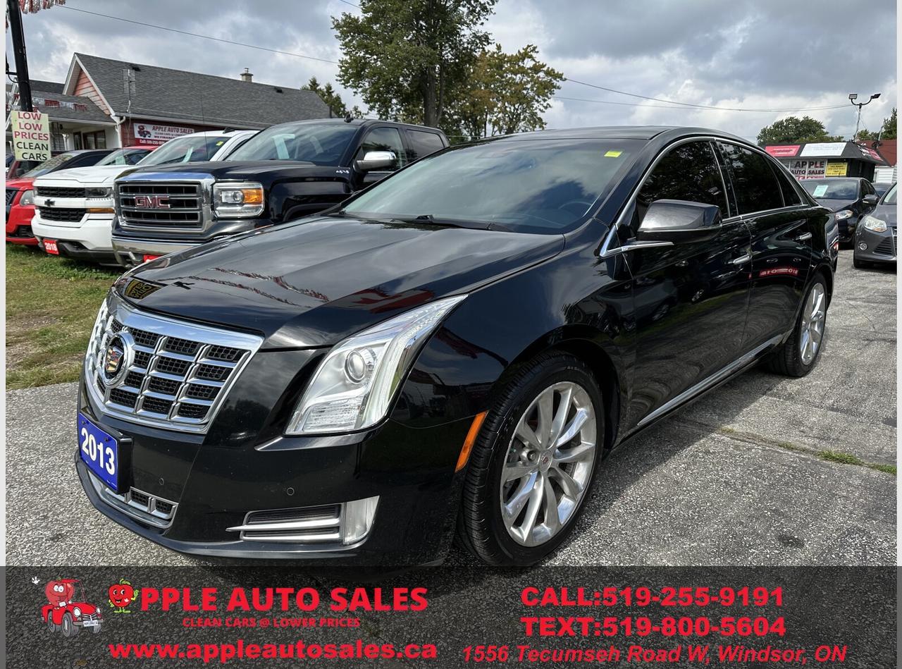 2013 Cadillac XTS Premium Photo