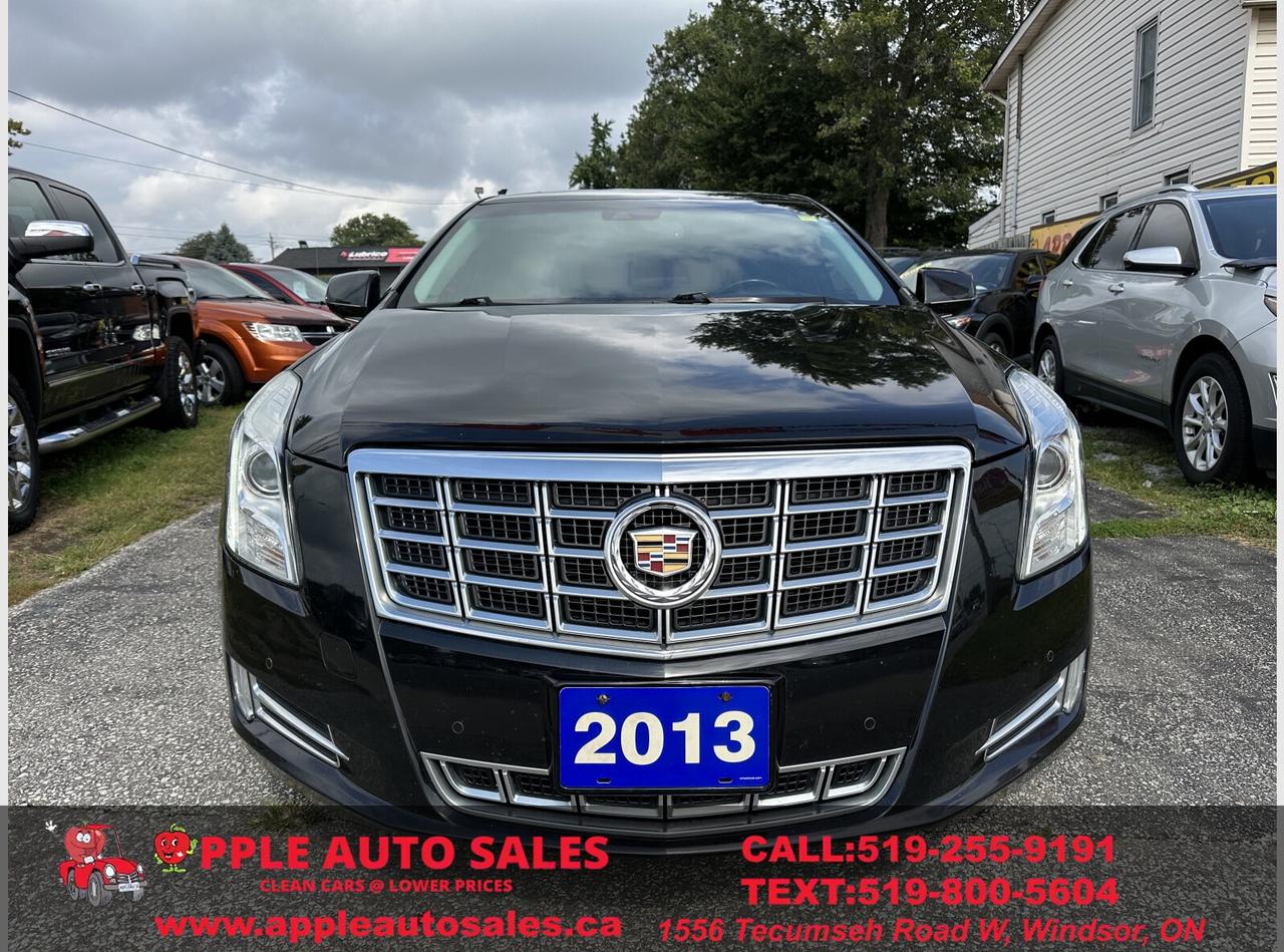 2013 Cadillac XTS Premium Photo