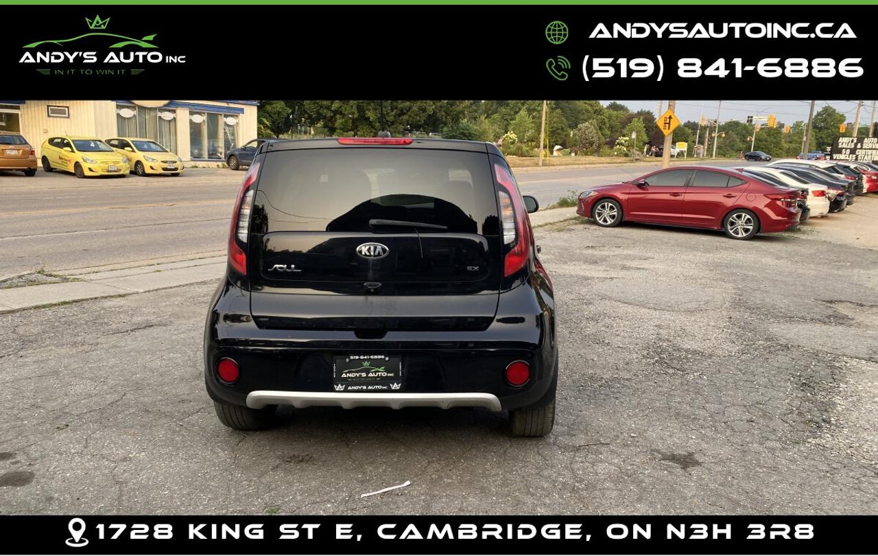 2018 Kia Soul EX ! NO ACCIDENTS ! HEATED STEERING WHEEL ! BACK U Photo4