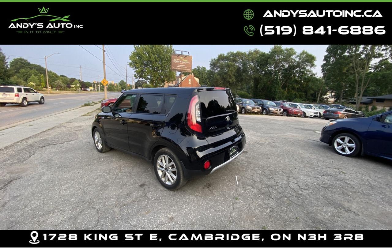 2018 Kia Soul EX ! NO ACCIDENTS ! HEATED STEERING WHEEL ! BACK U Photo