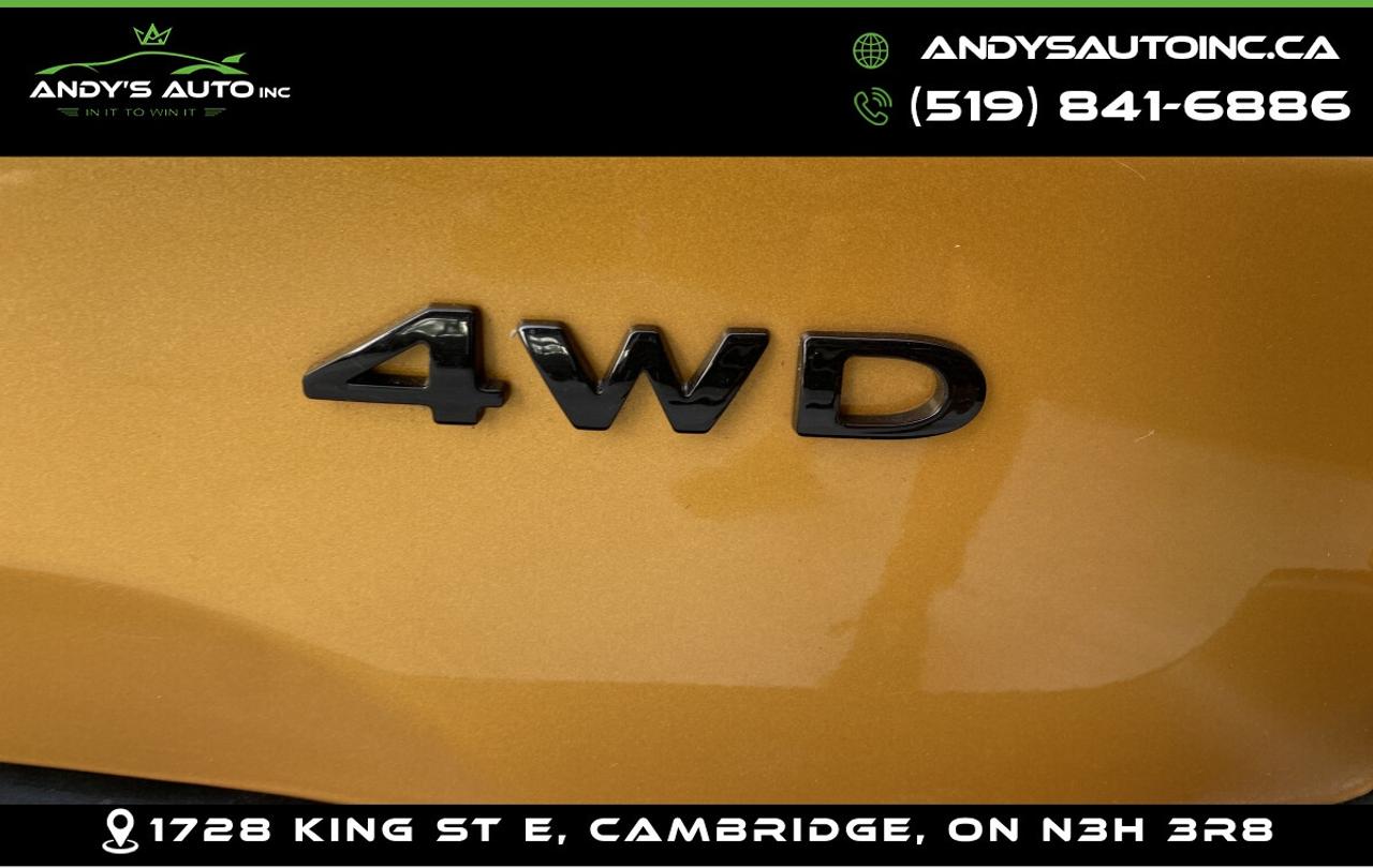 2021 Ford EcoSport SES ! ONE OWNER ! NO ACCIDENTS ! AWD Photo4