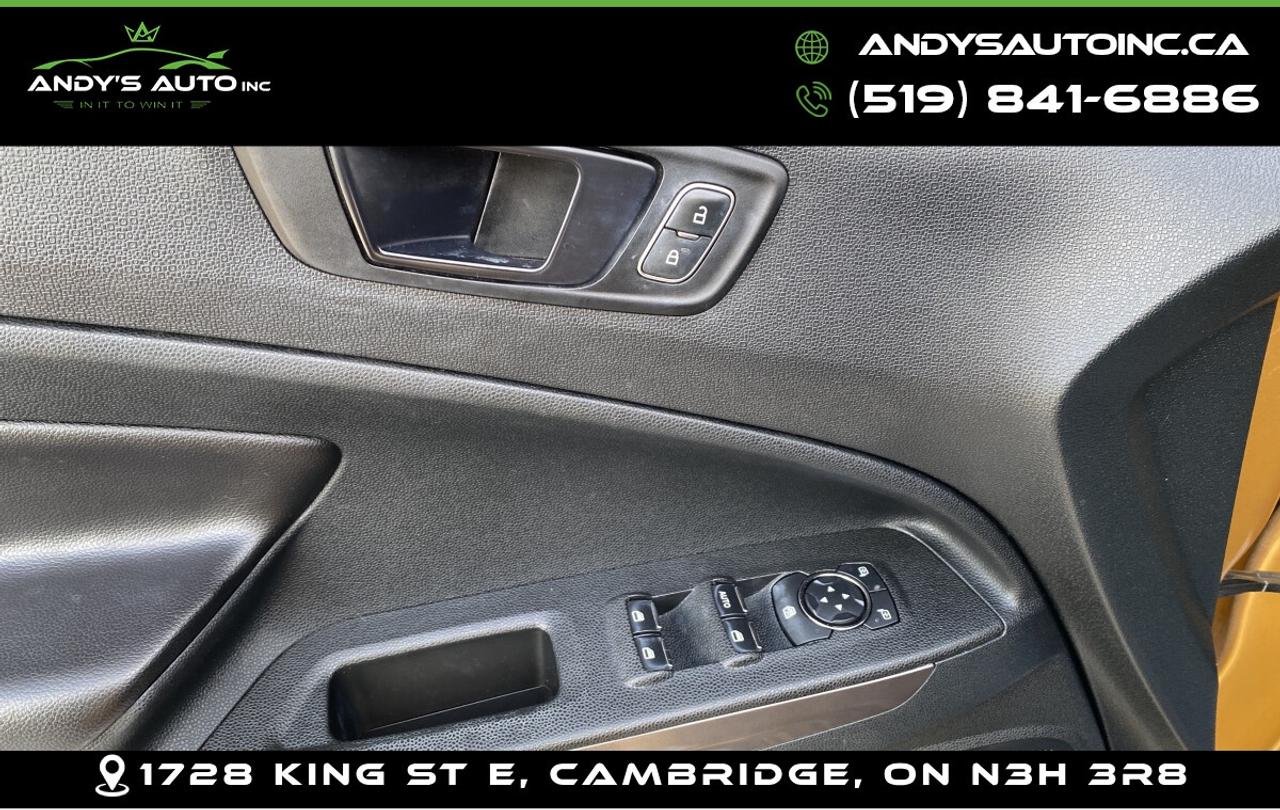 2021 Ford EcoSport SES ! ONE OWNER ! NO ACCIDENTS ! AWD Photo