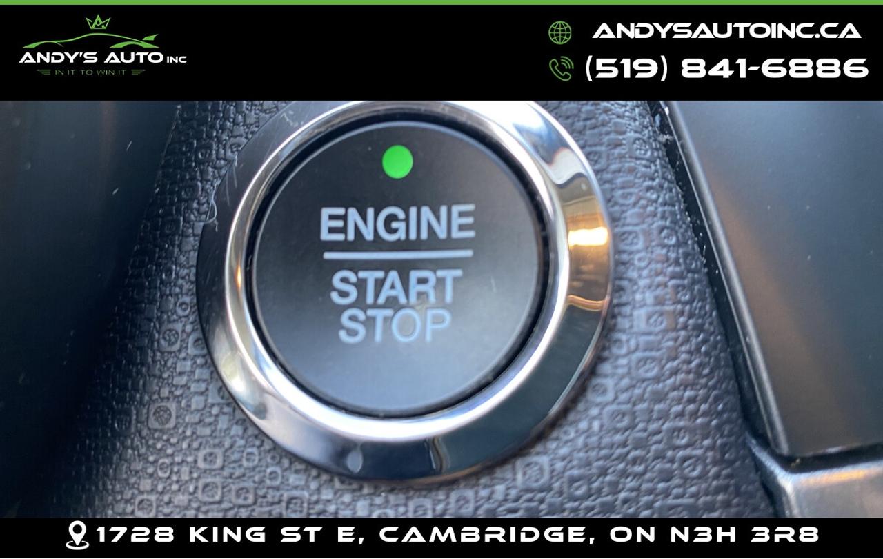 2021 Ford EcoSport SES ! ONE OWNER ! NO ACCIDENTS ! AWD Photo