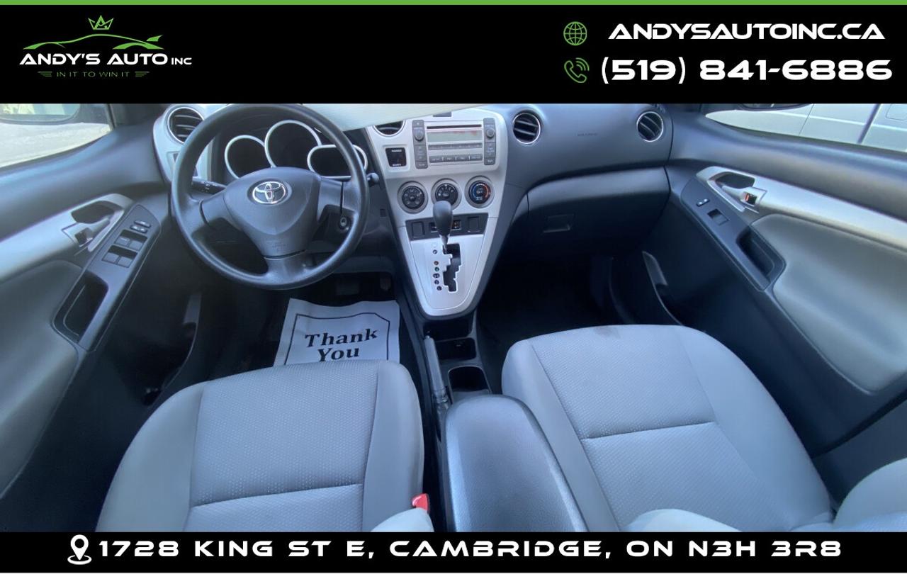 2010 Toyota Matrix S AWD ! NO ACCIDENTS ! LOW KMS ! RARE Photo