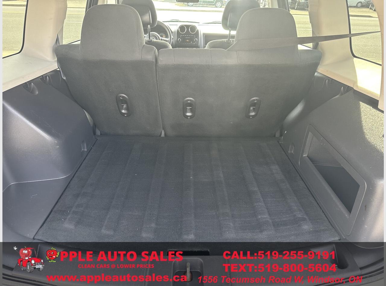 2014 Jeep Patriot SPORT Photo