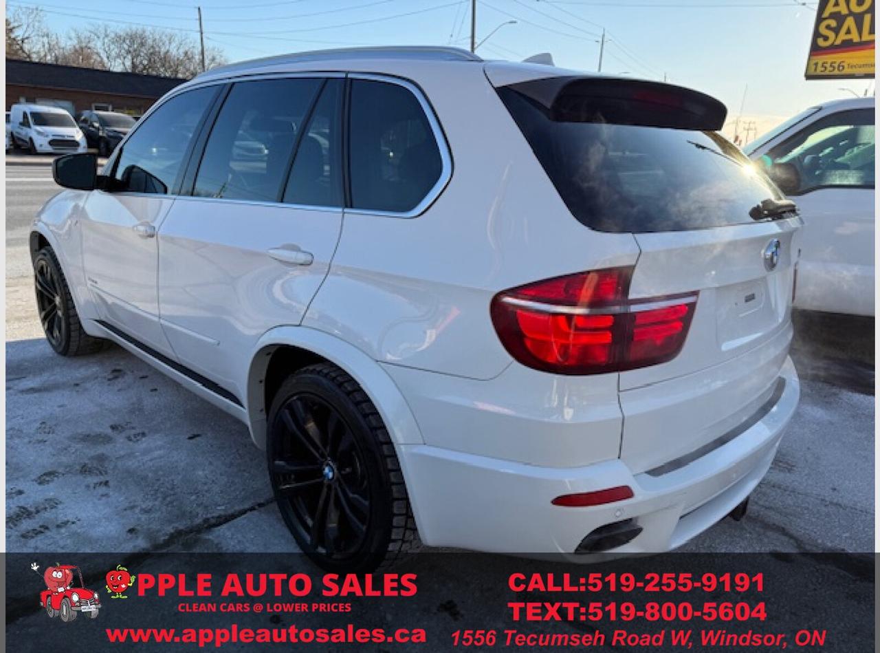 2012 BMW X5 xDrive35i Photo