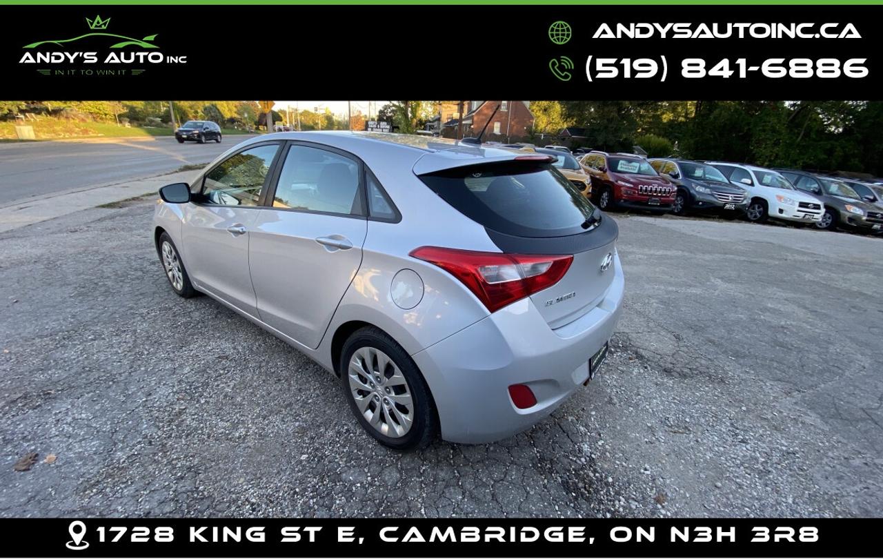 2017 Hyundai Elantra GT GL HB ! HEATED SEATS ! NO ACCIDENTS ! CERTIFIED ! Photo4