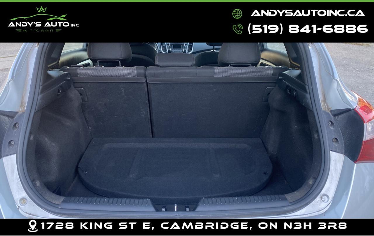 2017 Hyundai Elantra GT GL HB ! HEATED SEATS ! NO ACCIDENTS ! CERTIFIED ! Photo