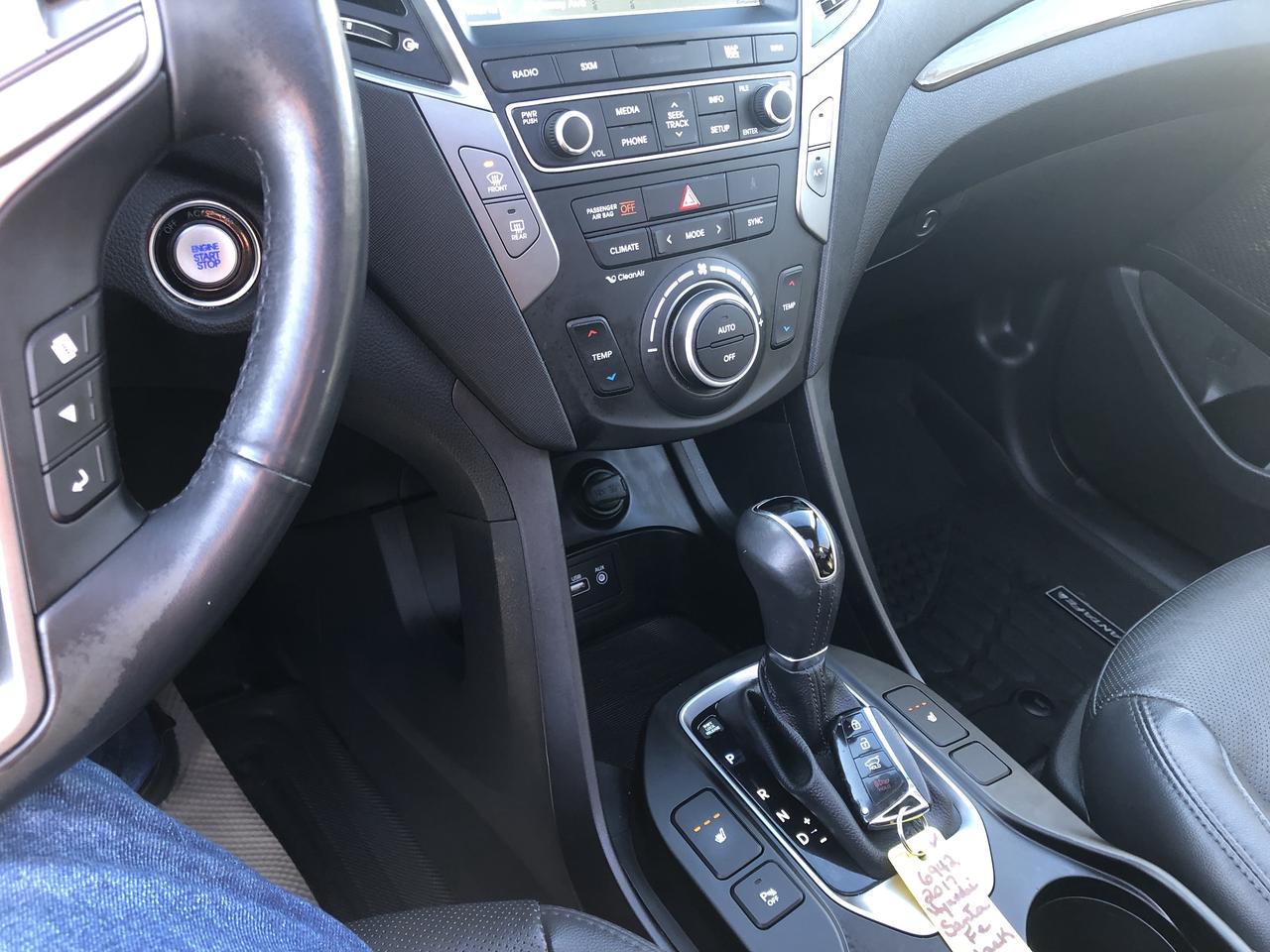 2017 Hyundai Santa Fe "LUXURY SPORT" Photo