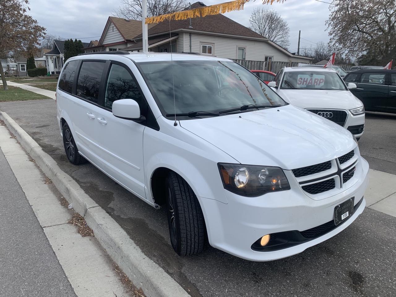 2016 Dodge Grand Caravan R.T. R/T**REMOTE START** Photo