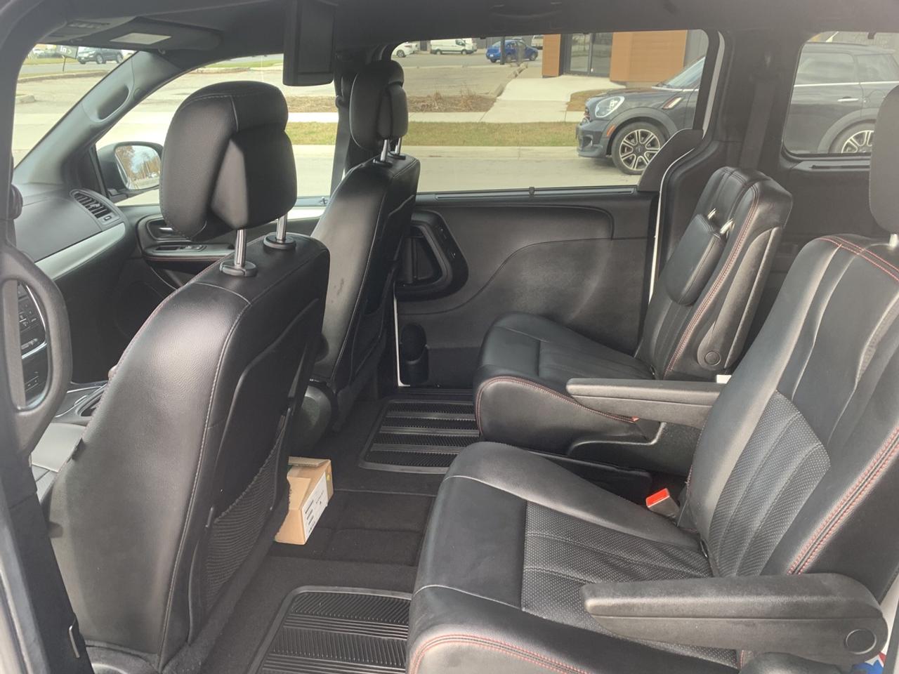 2016 Dodge Grand Caravan R.T. R/T**REMOTE START** Photo