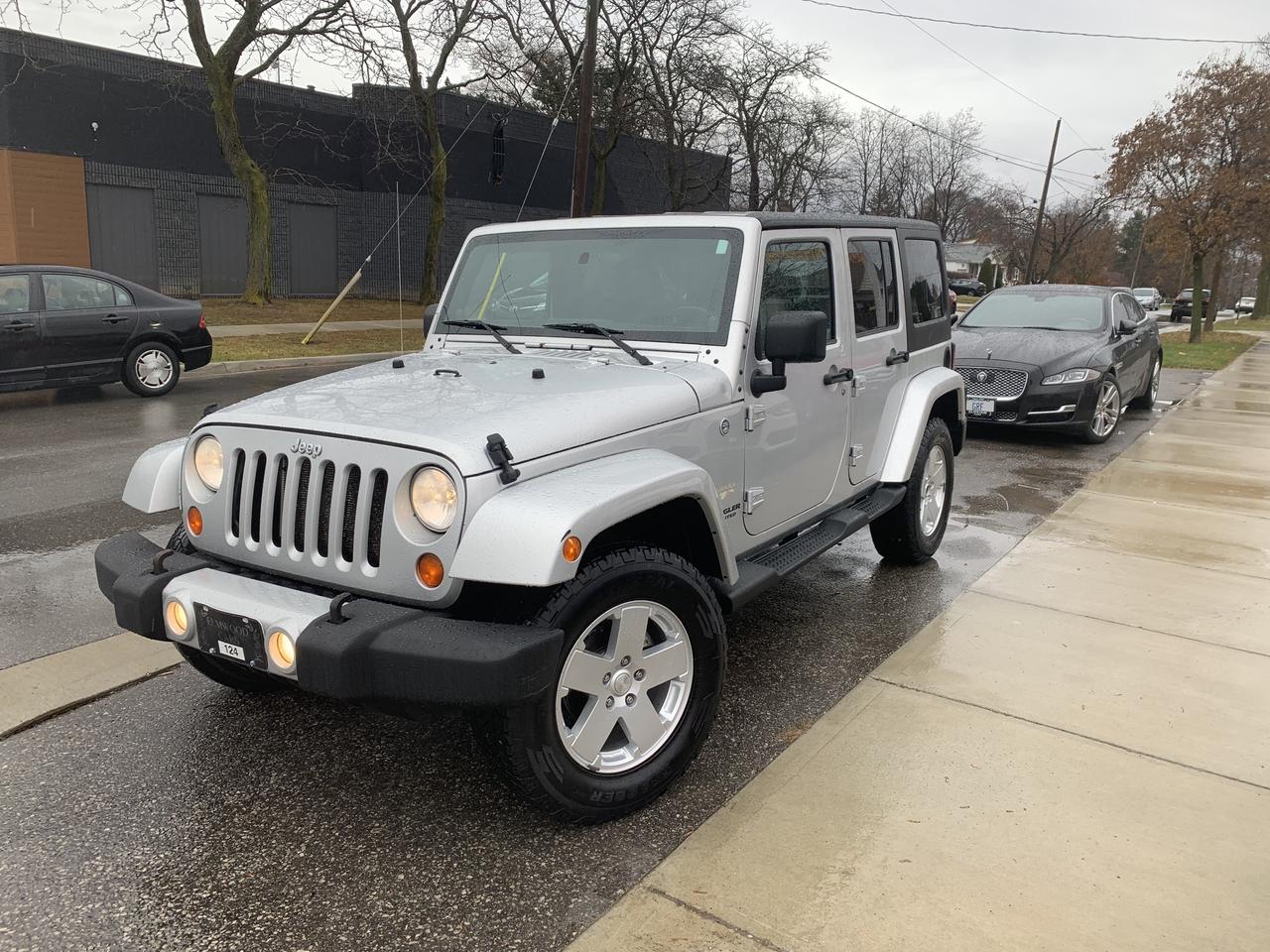 2012 Jeep Wrangler Unlimited Sahara Photo