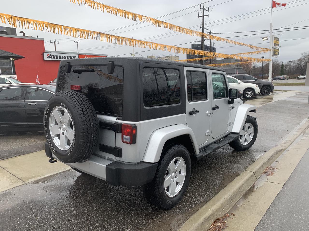 2012 Jeep Wrangler Unlimited Sahara Photo