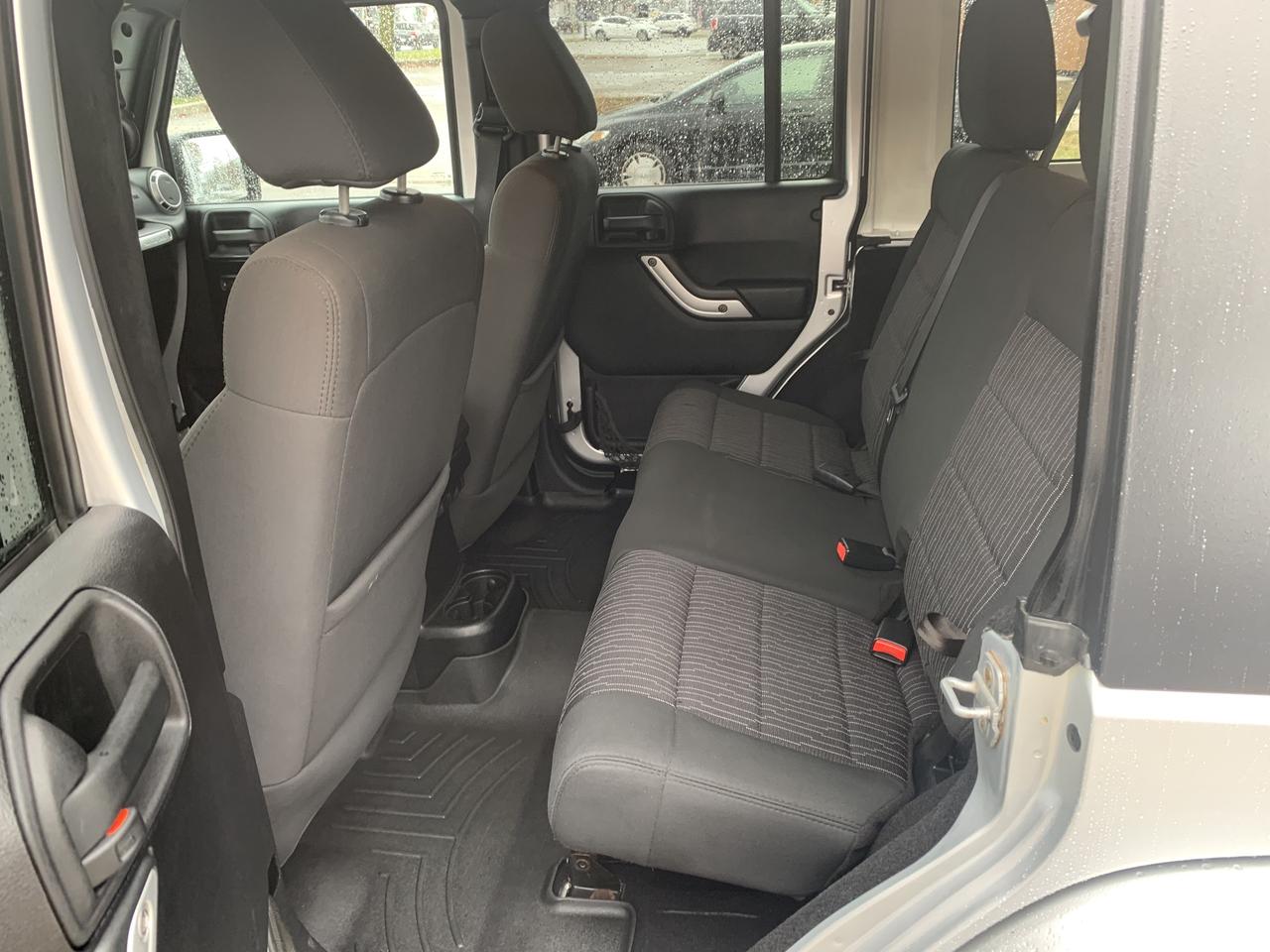 2012 Jeep Wrangler Unlimited Sahara Photo