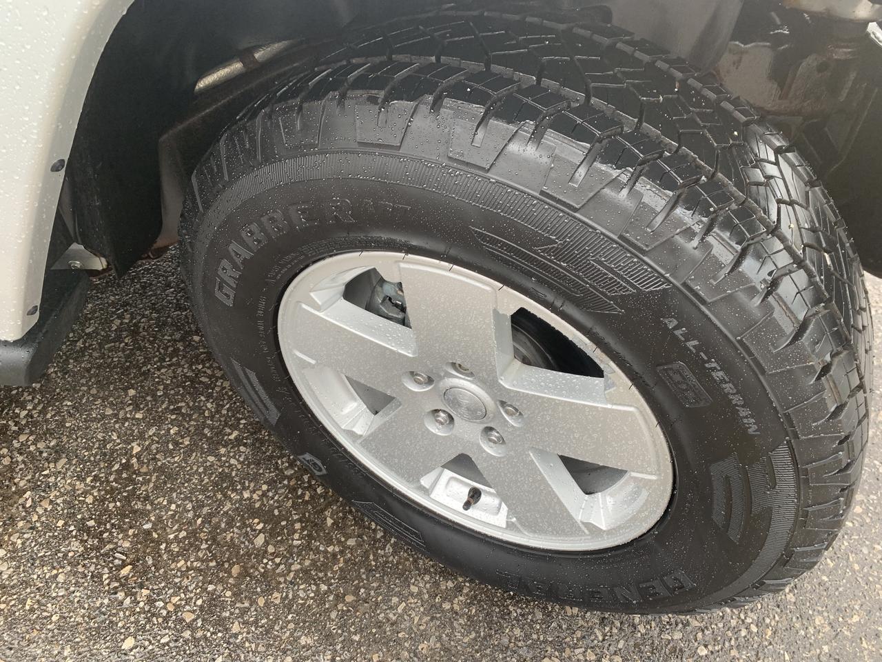 2012 Jeep Wrangler Unlimited Sahara Photo