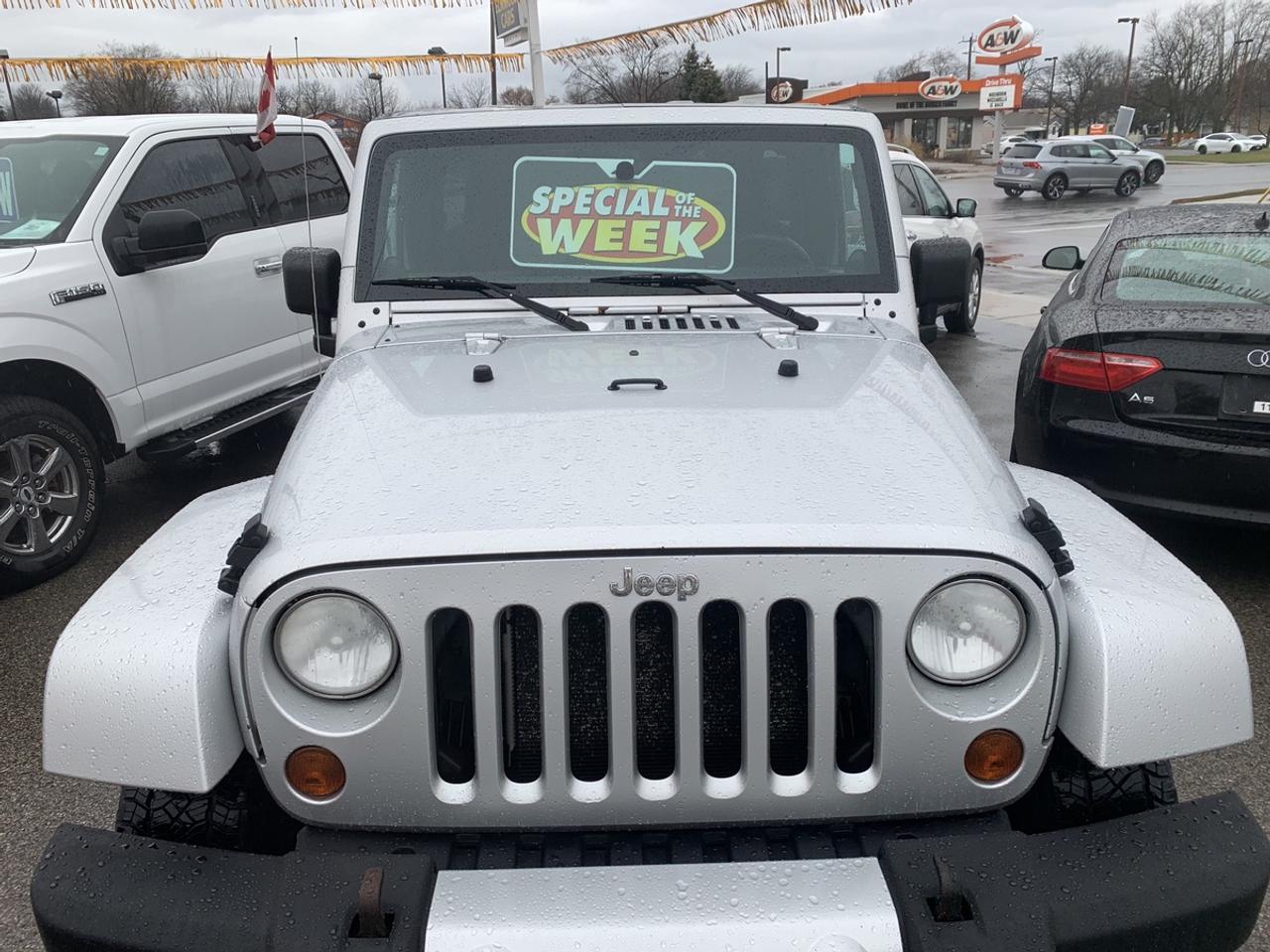 2012 Jeep Wrangler Unlimited Sahara Photo