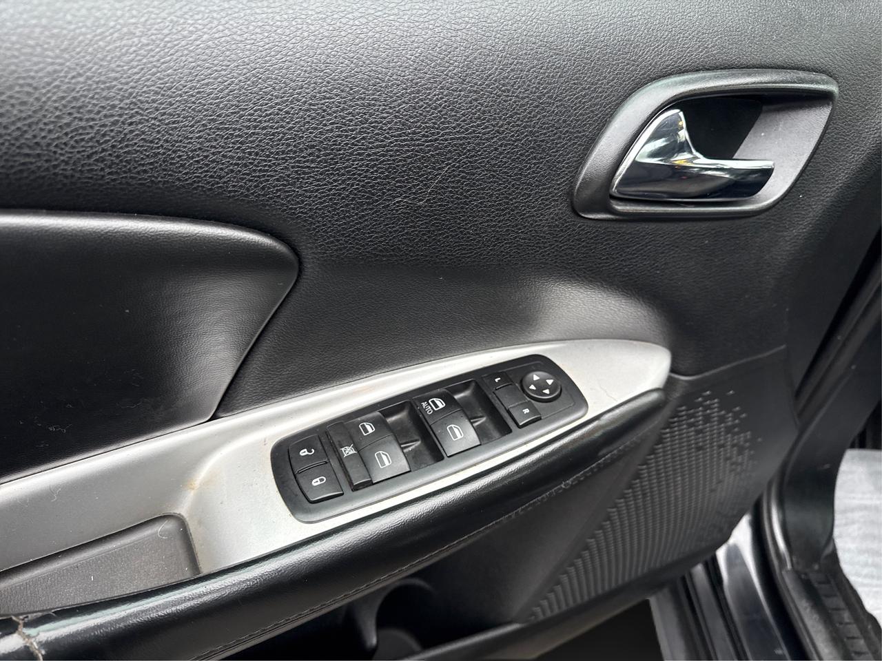 2016 Dodge Journey SE Photo