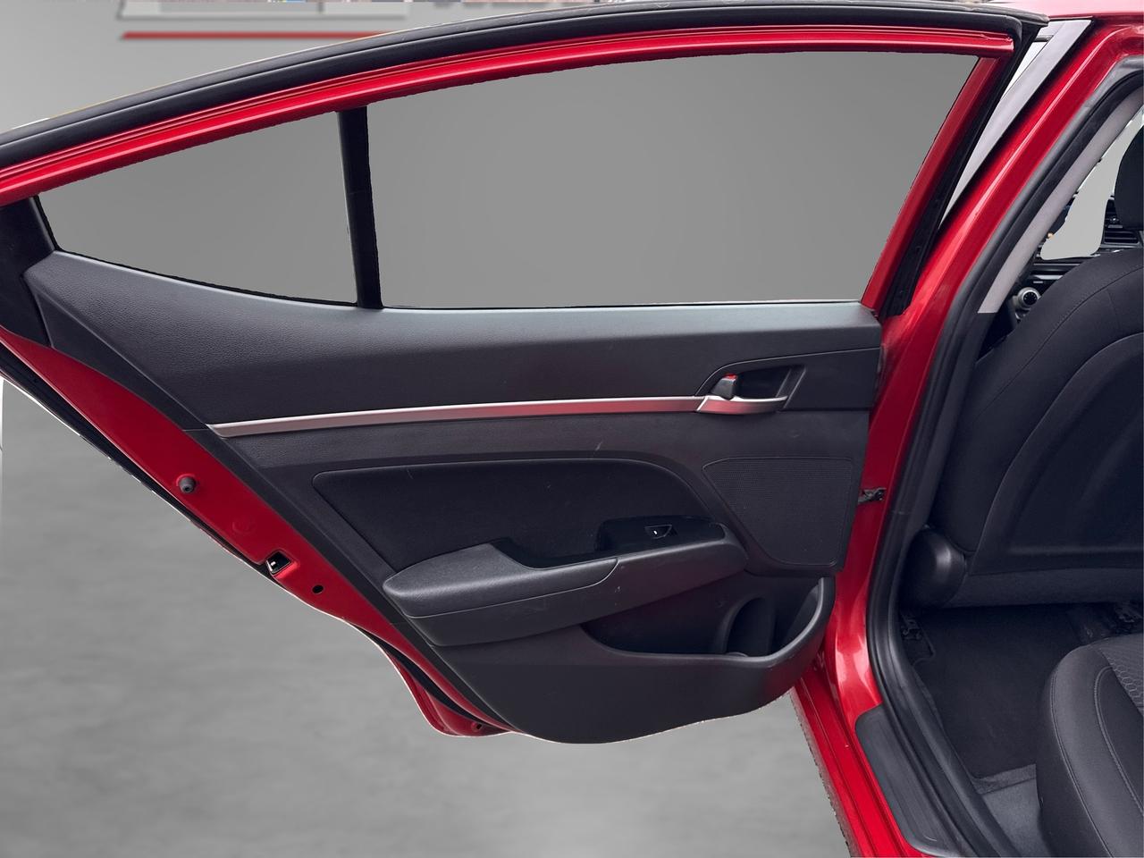 2020 Hyundai Elantra Limited Photo