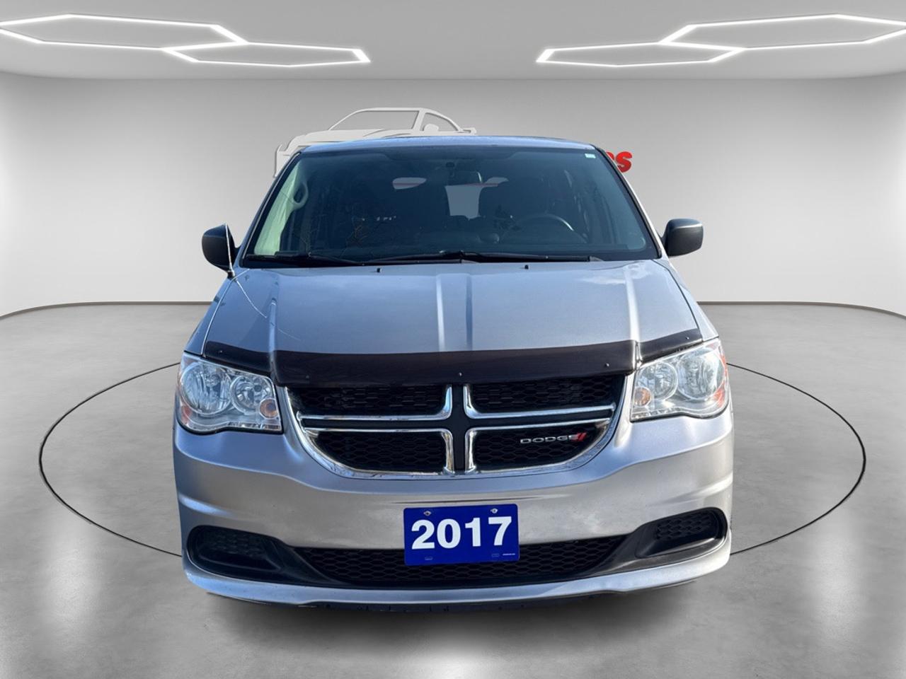 2017 Dodge Grand Caravan SE Photo