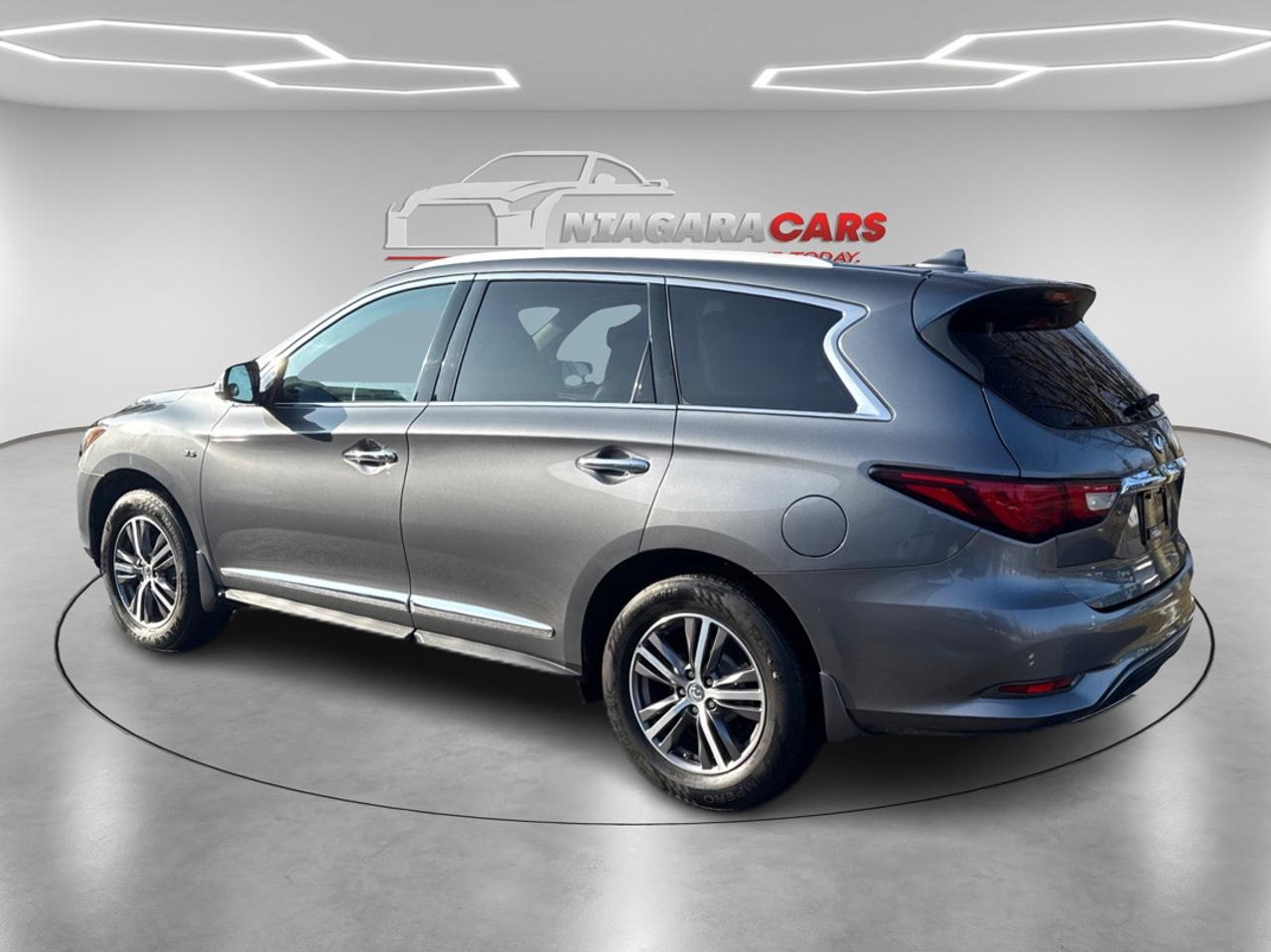 2016 Infiniti QX60  Photo