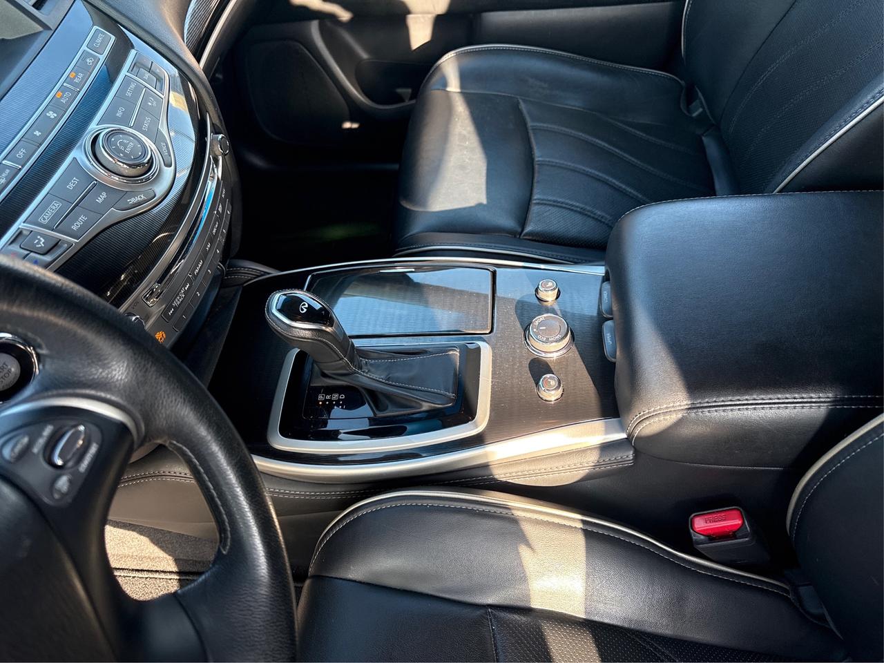 2016 Infiniti QX60 Base Photo