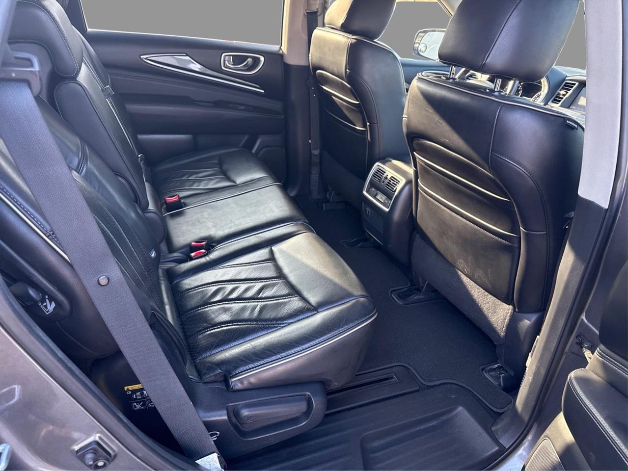 2016 Infiniti QX60  Photo