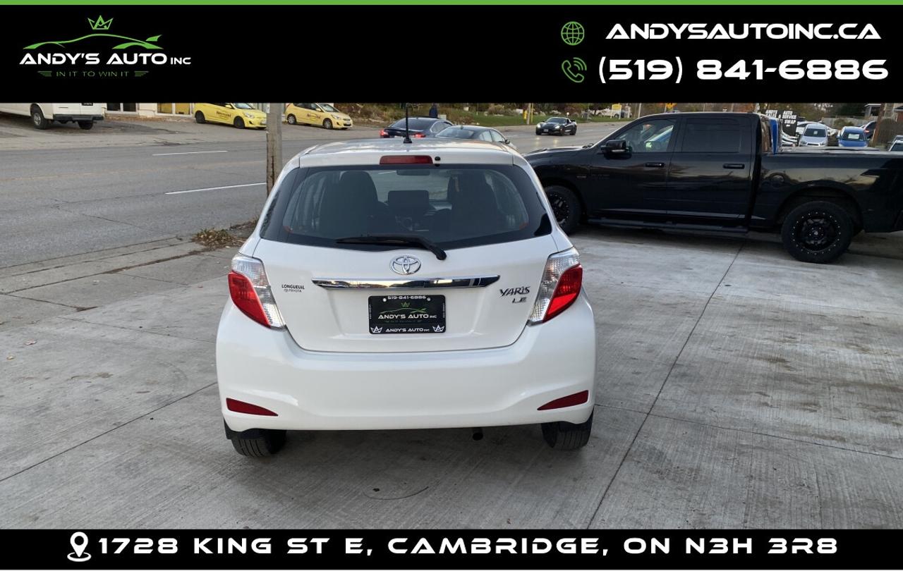 2014 Toyota Yaris LE HB ! AUTO ! A/C ! TOYOTA TRADE IN Photo3