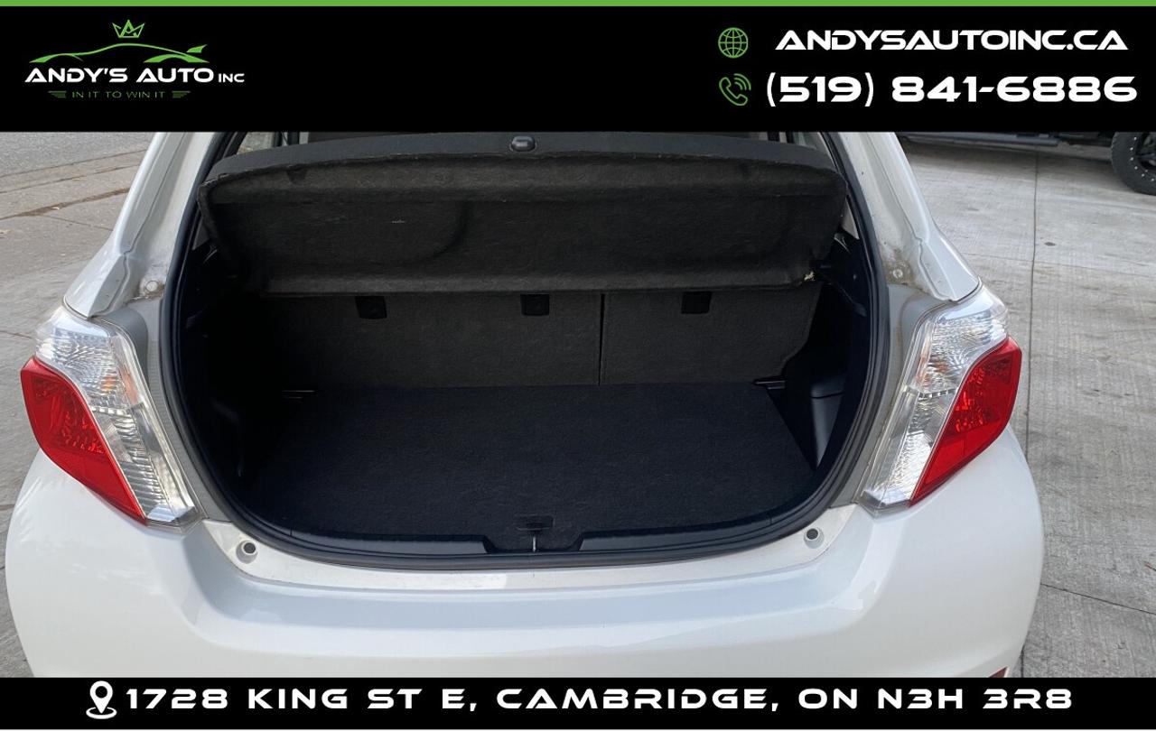 2014 Toyota Yaris LE HB ! AUTO ! A/C ! TOYOTA TRADE IN Photo