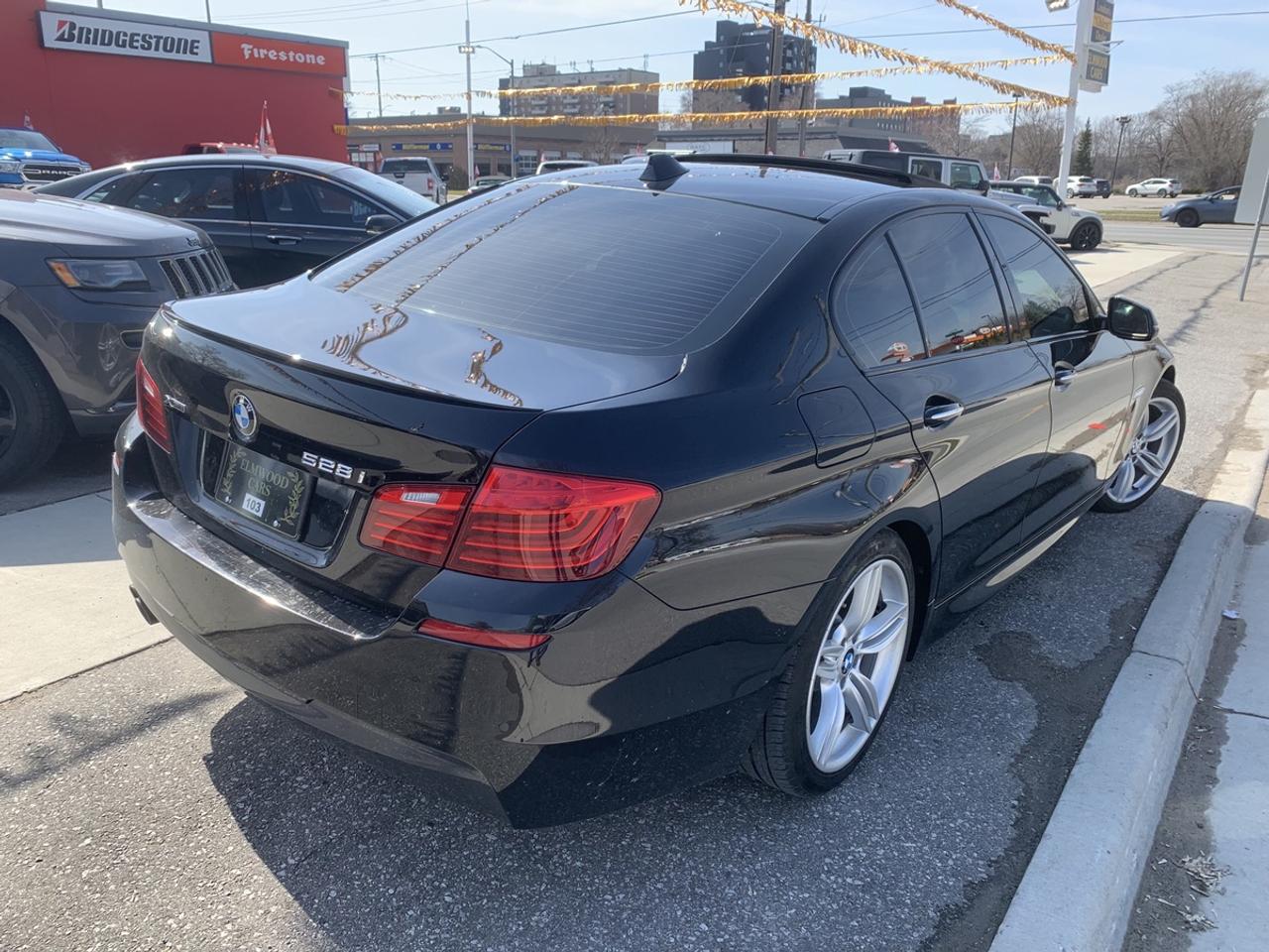 2016 BMW 5-Series 528i xDrive "M" SPORT Photo