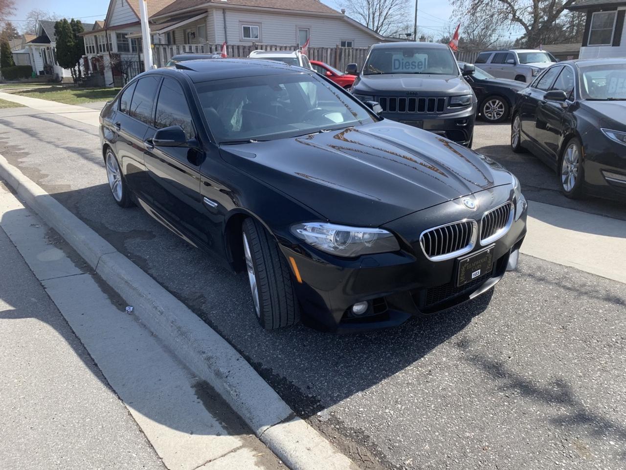 2016 BMW 5-Series 528i xDrive "M" SPORT Photo