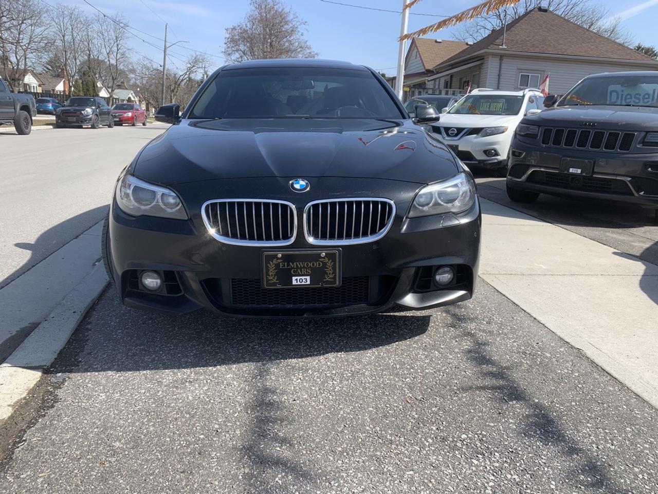 2016 BMW 5-Series 528i xDrive "M" SPORT Photo