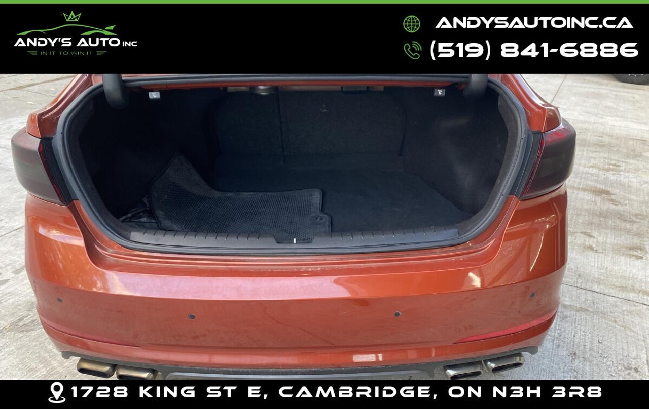 2015 Hyundai Sonata ULTIMATE ! LEATHER ! SUNROOF ! NAVIGATION Photo