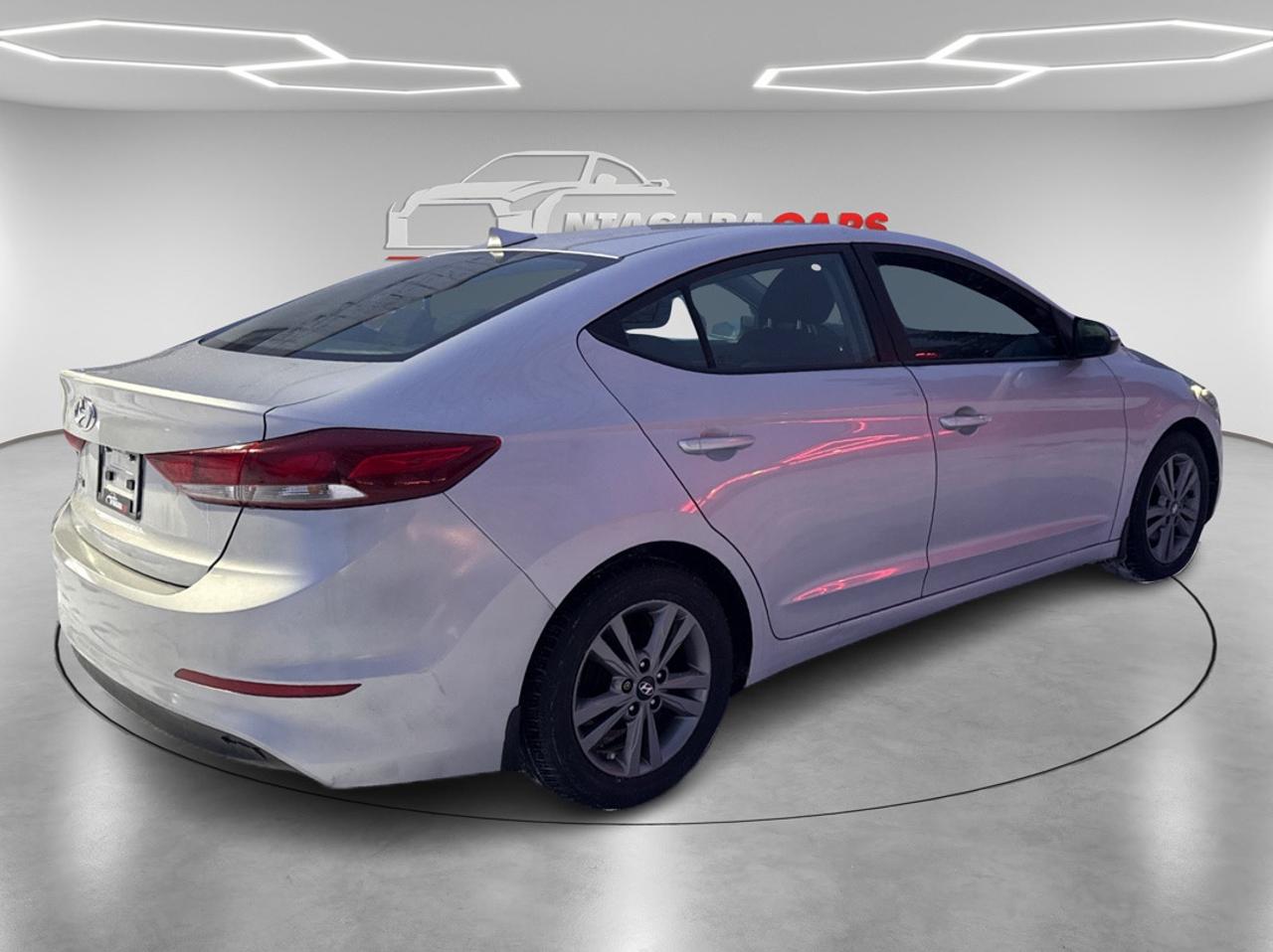 2017 Hyundai Elantra Limited Photo