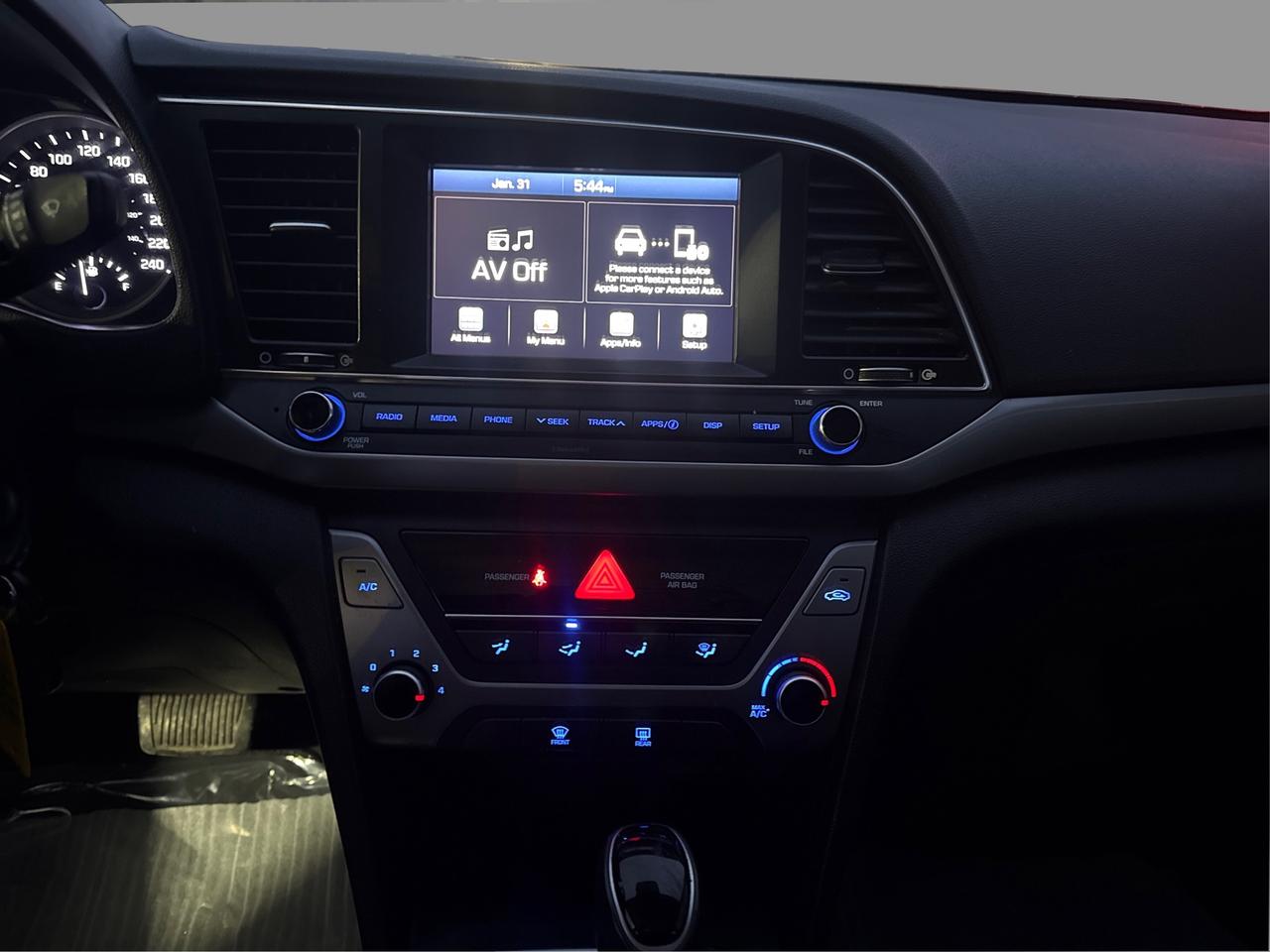 2017 Hyundai Elantra Limited Photo