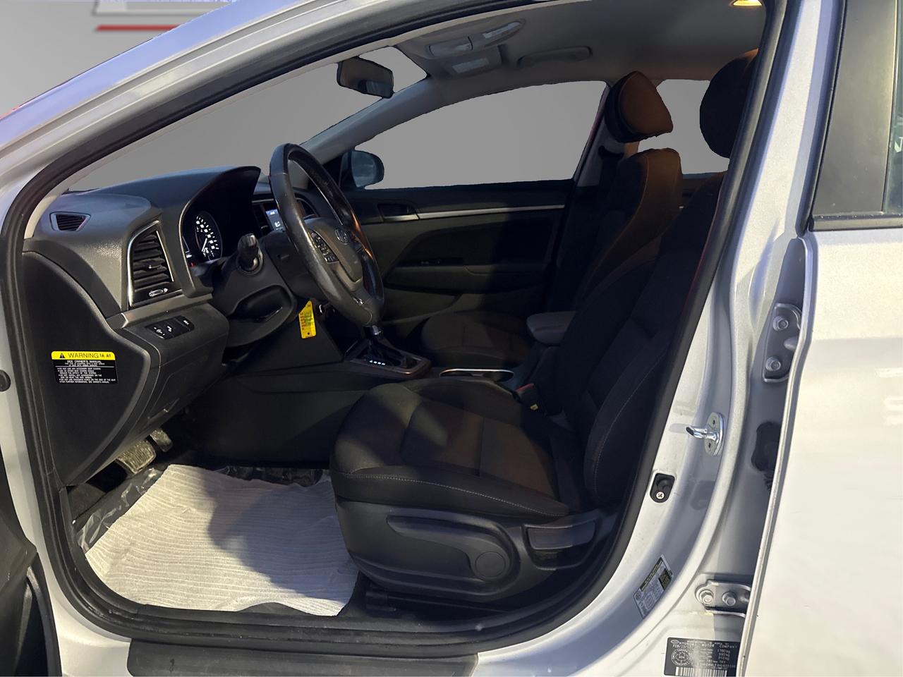 2017 Hyundai Elantra Limited Photo