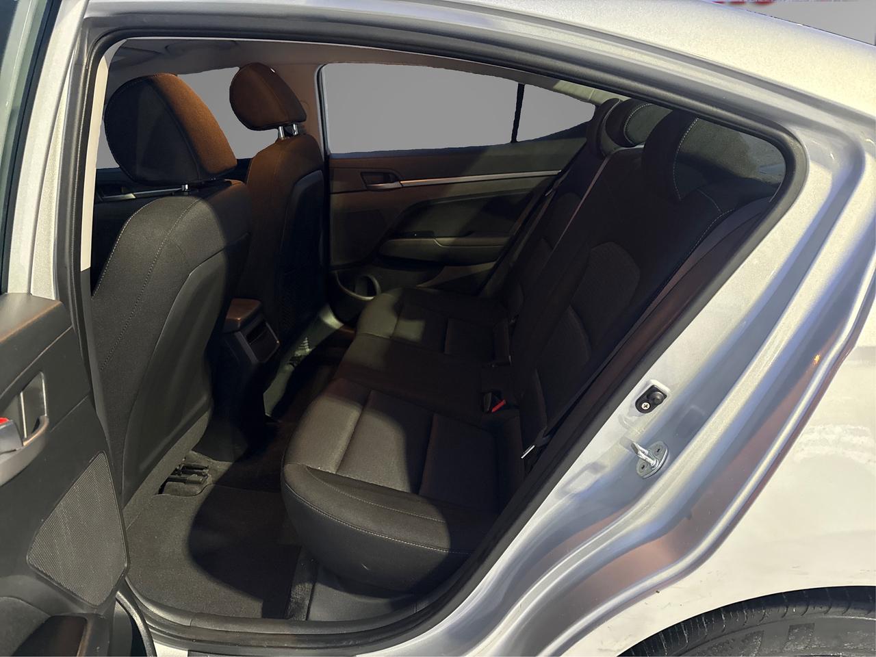 2017 Hyundai Elantra Limited Photo