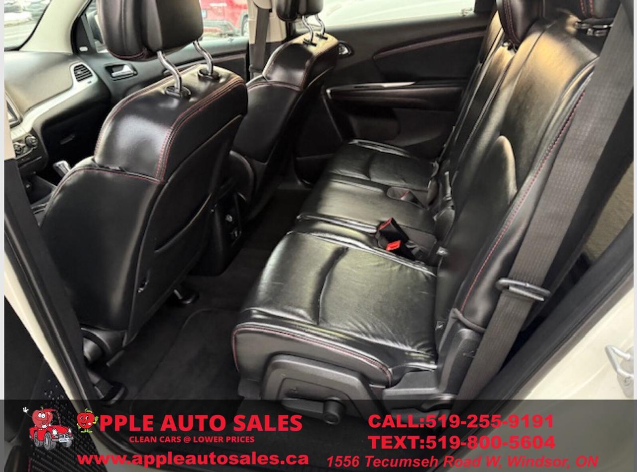 2012 Dodge Journey RT Photo