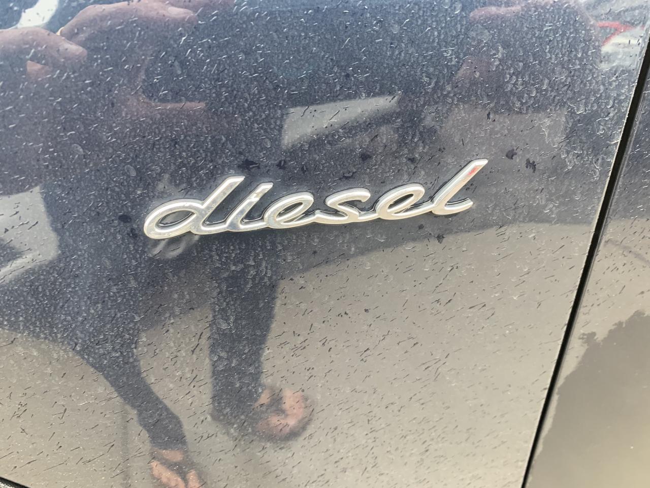 2014 Porsche Cayenne *DIESEL* | Photo