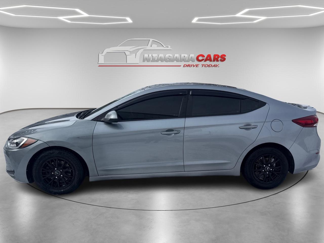 2017 Hyundai Elantra SE Photo