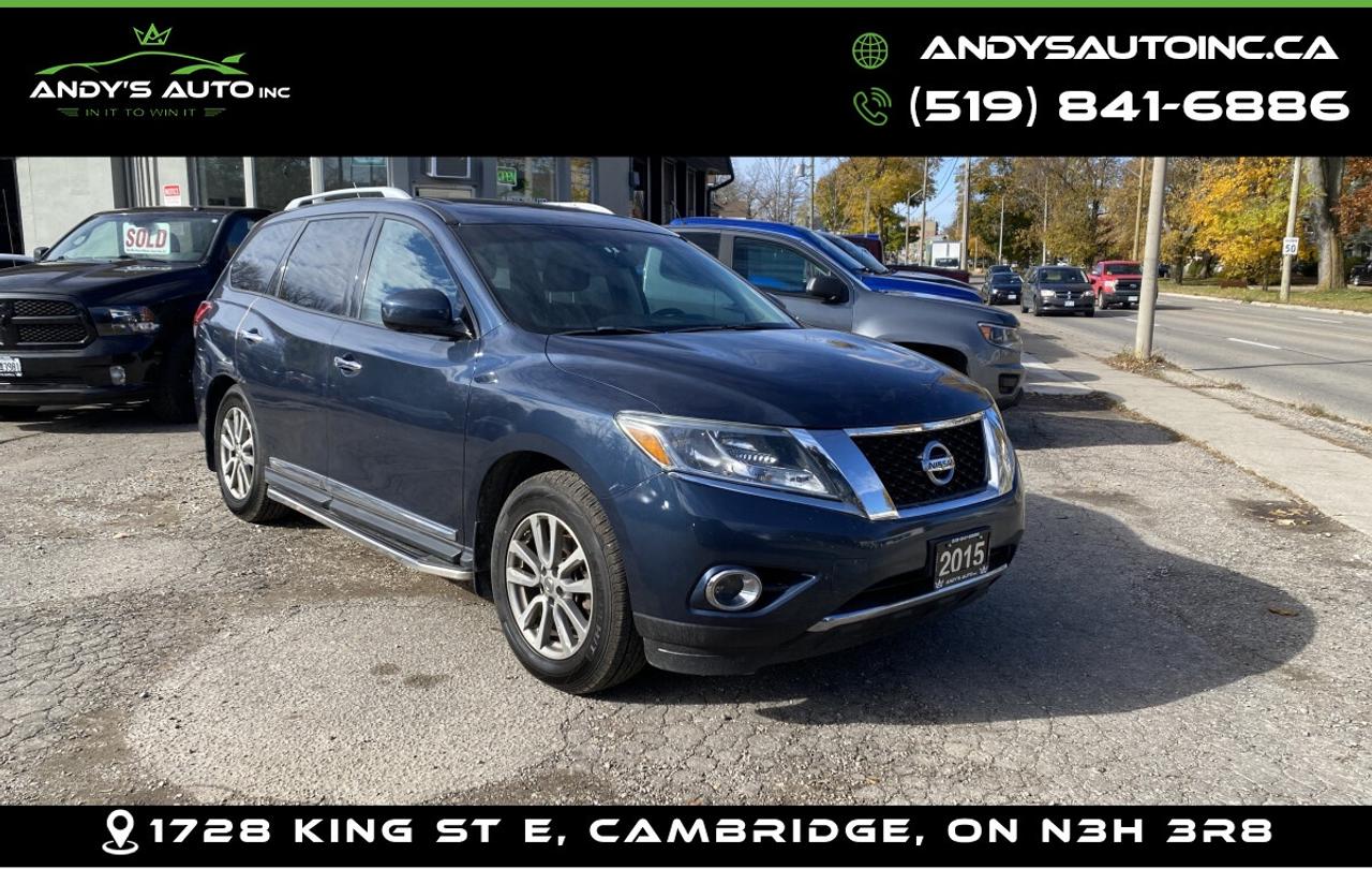 2015 Nissan Pathfinder SL ! LEATHER ! SUNROOF ! NAVIGATION ! REMOTE START Photo