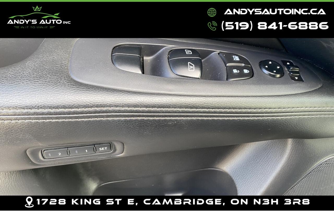 2015 Nissan Pathfinder SL ! LEATHER ! SUNROOF ! NAVIGATION ! REMOTE START Photo