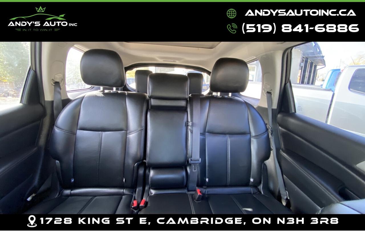 2015 Nissan Pathfinder SL ! LEATHER ! SUNROOF ! NAVIGATION ! REMOTE START Photo