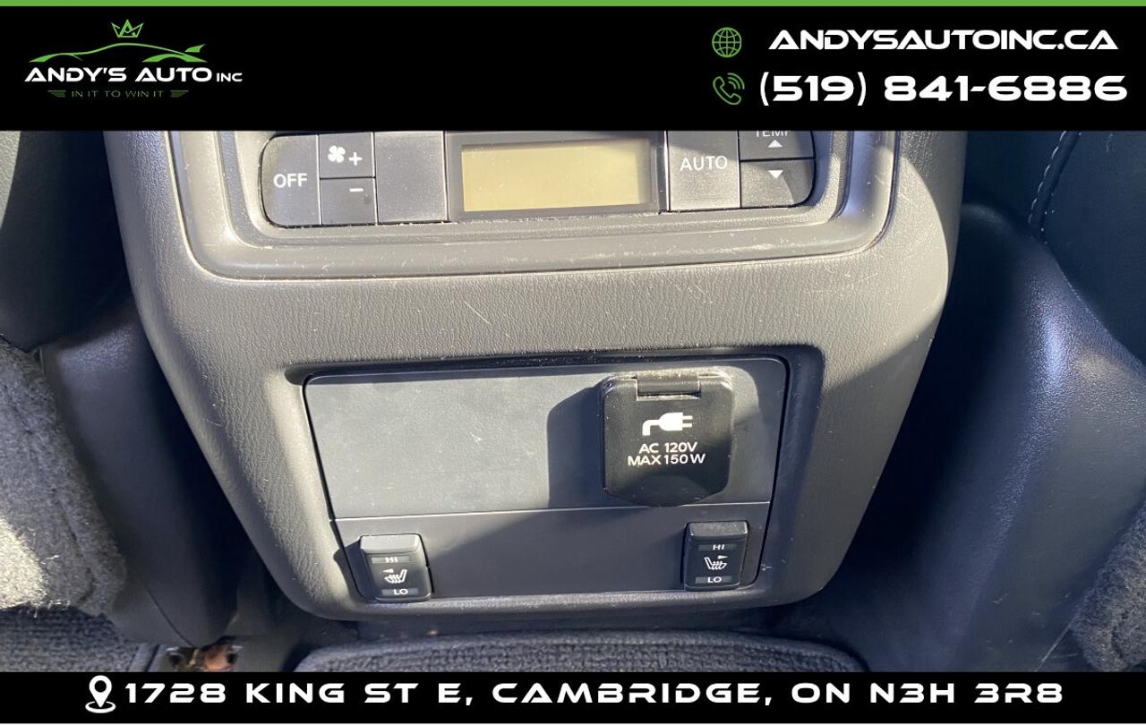 2015 Nissan Pathfinder SL ! LEATHER ! SUNROOF ! NAVIGATION ! REMOTE START Photo