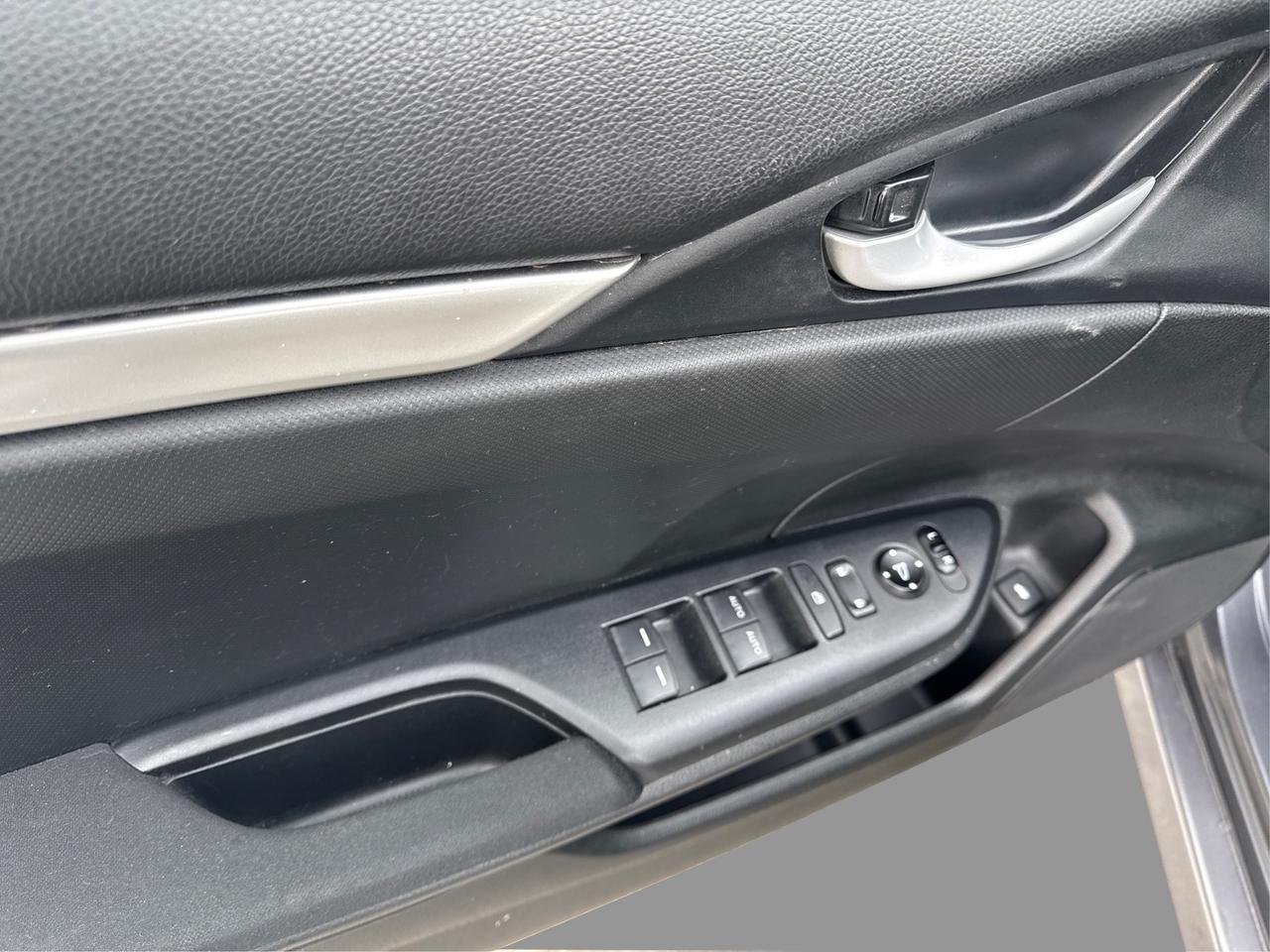 2019 Honda Civic LX Photo