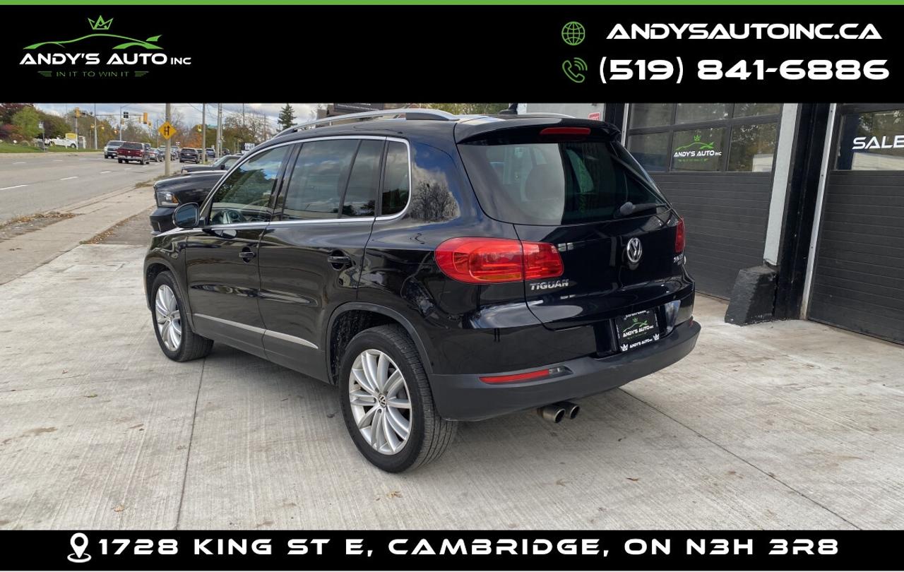 2015 Volkswagen Tiguan HIGHLINE ! ONE OWNER ! LEATHER ! SUNROOF ! AWD Photo