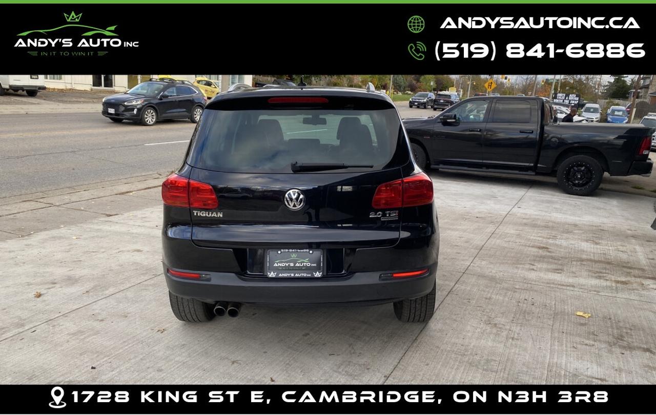 2015 Volkswagen Tiguan HIGHLINE ! ONE OWNER ! LEATHER ! SUNROOF ! AWD Photo