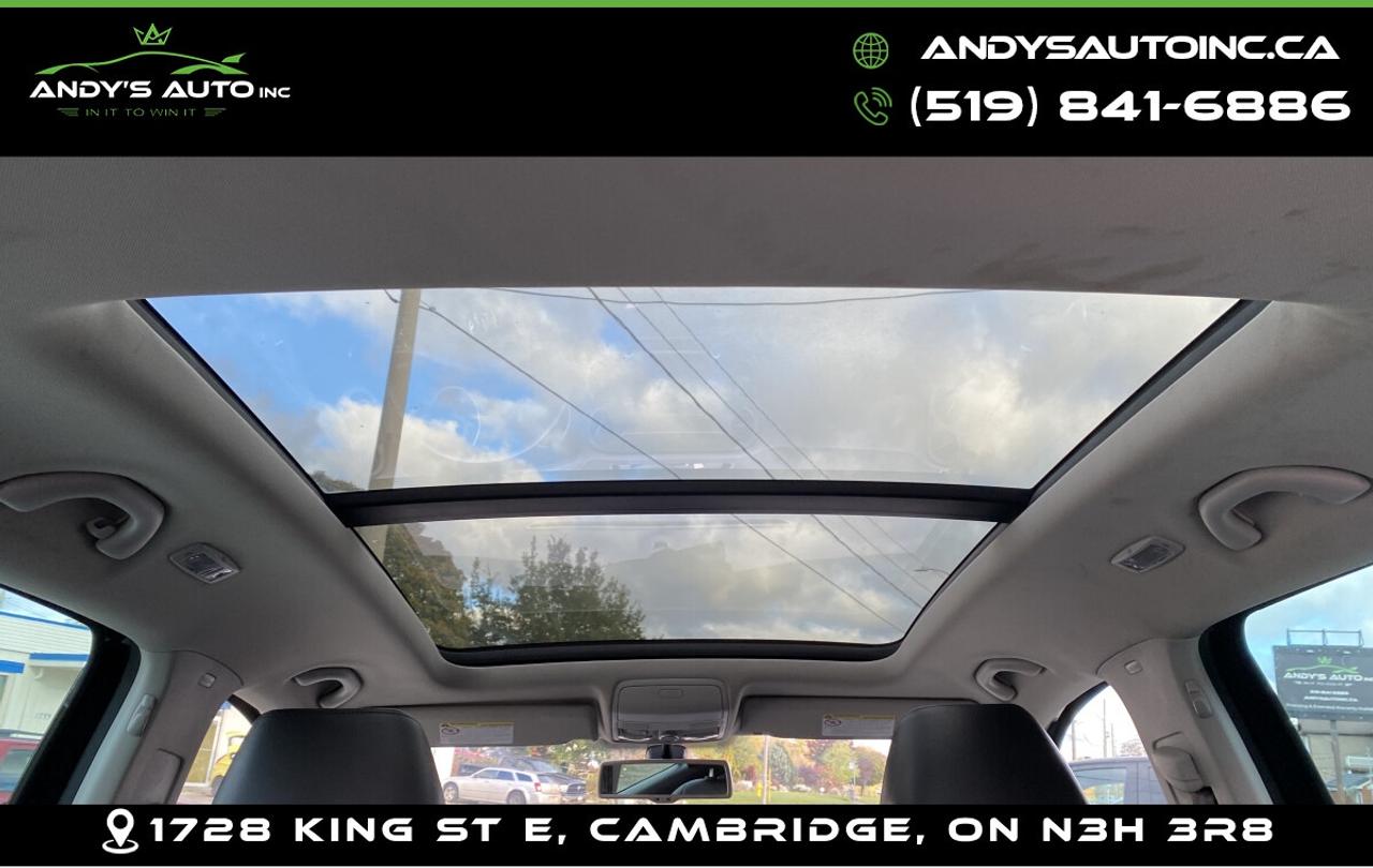 2015 Volkswagen Tiguan HIGHLINE ! ONE OWNER ! LEATHER ! SUNROOF ! AWD Photo