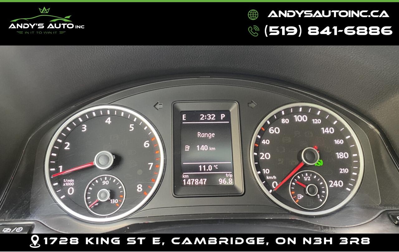 2015 Volkswagen Tiguan HIGHLINE ! ONE OWNER ! LEATHER ! SUNROOF ! AWD Photo